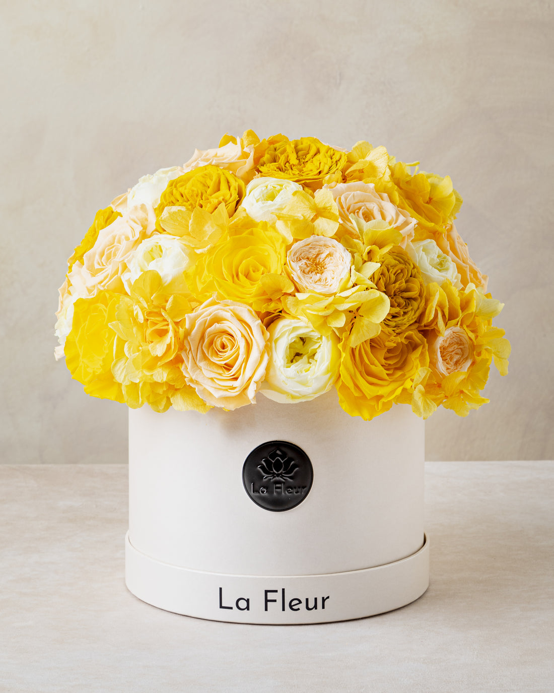 Jardin Dome - Yellow by La Fleur Lifetime Flowers