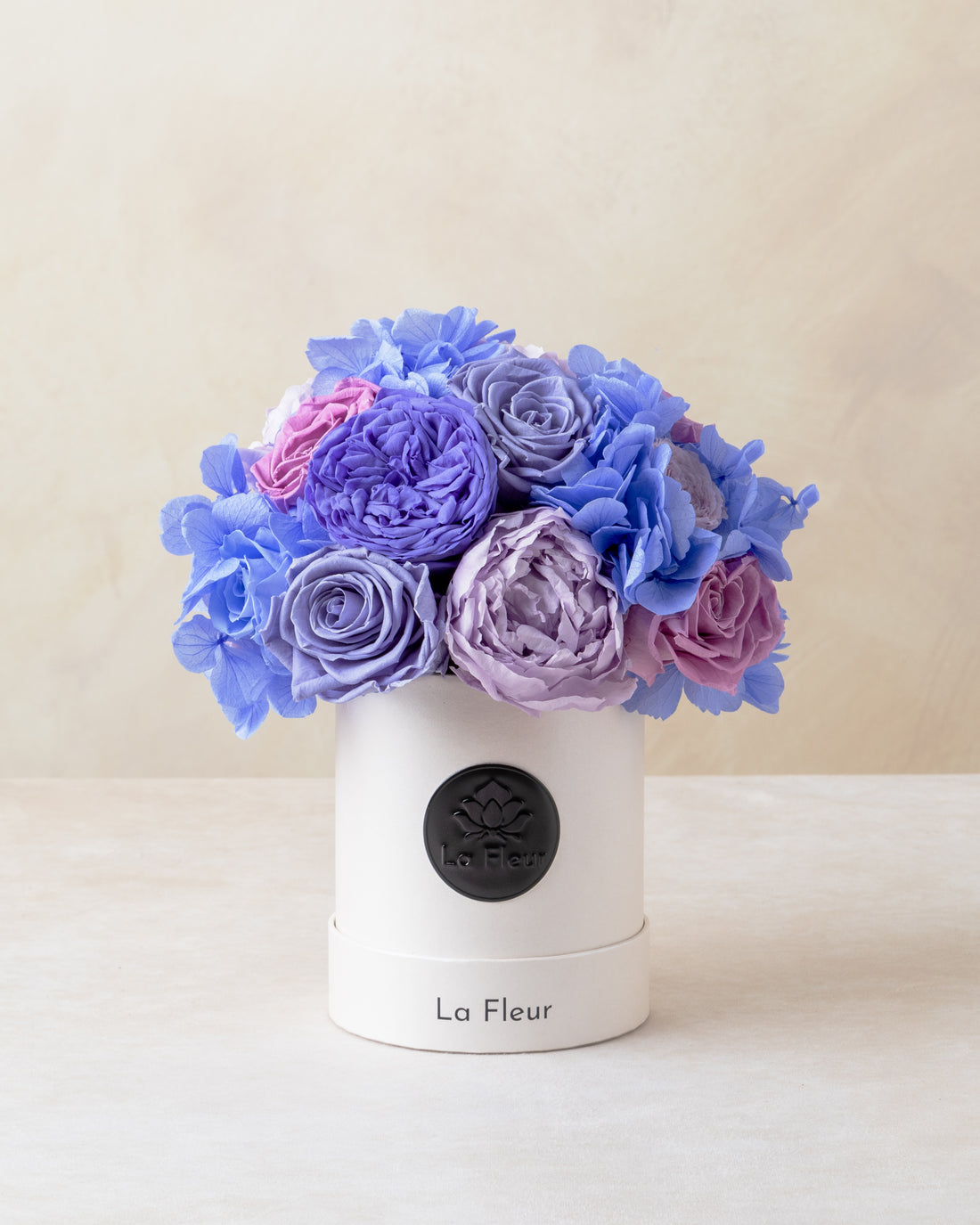 Jardin Petite Dome - Purple by La Fleur Lifetime Flowers