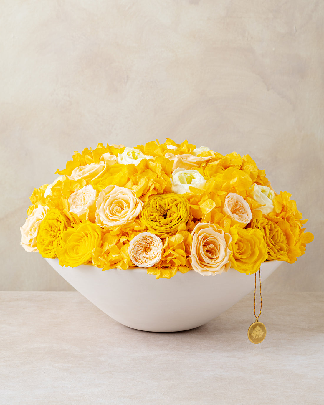 Grandiose Jardin - Yellow by La Fleur Lifetime Flowers