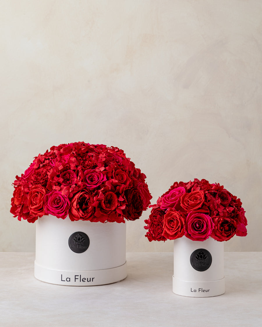 Jardin Dome - Red by La Fleur Lifetime Flowers