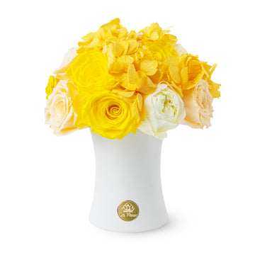 Creme Jardin Petite Dôme - Yellow by La Fleur Lifetime Flowers